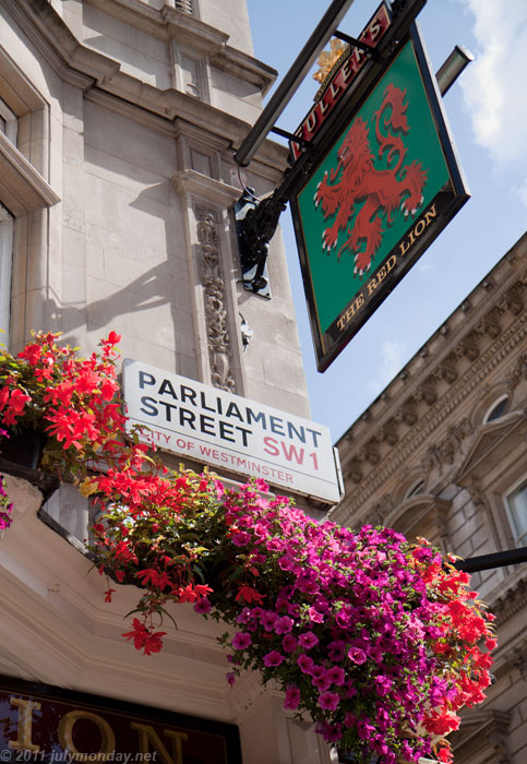 The Red Lion, Parliament Street